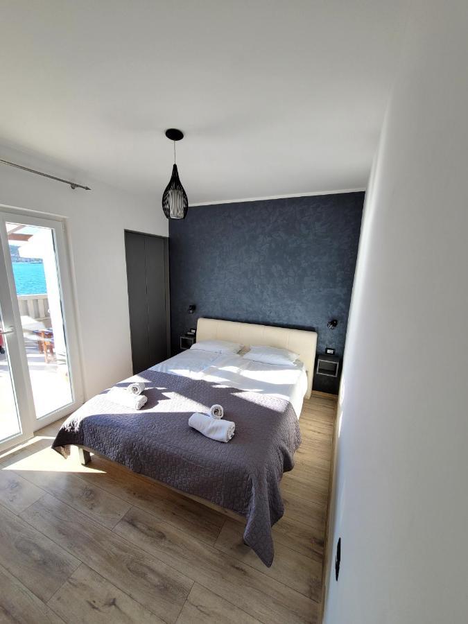 Kupinica Apartment Vinišće Kültér fotó